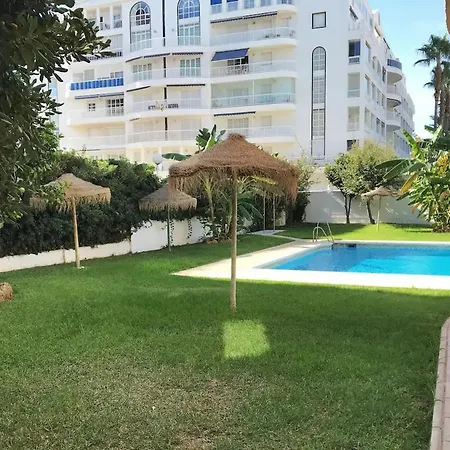 Apartamento En Primera Linea Duquesa 2j *